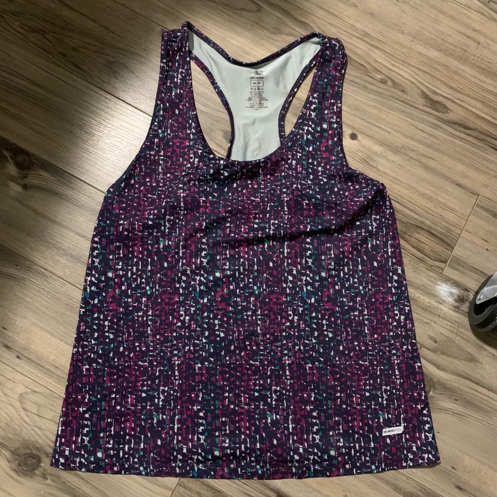 Workout tank top